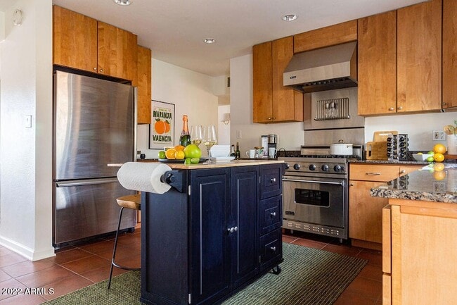 Building Photo - 1148 E Glenn Dr