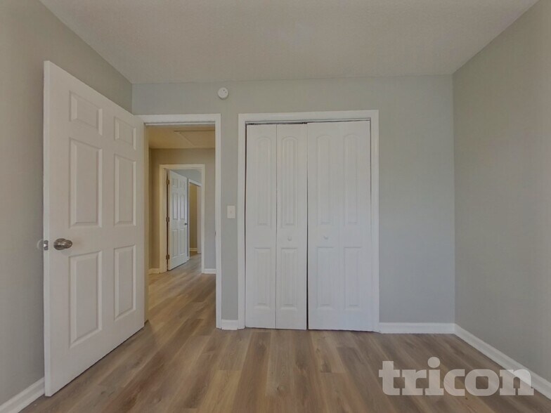 Building Photo - 2544 Winterville Dr