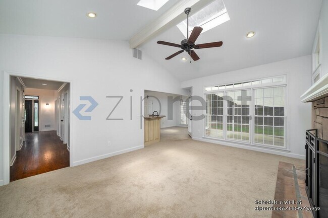 Building Photo - 4990 Sawgrass Pl NW