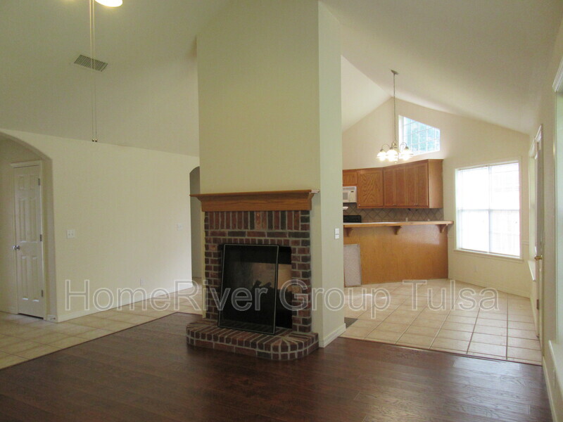 Building Photo - 20952 E 36th Pl S