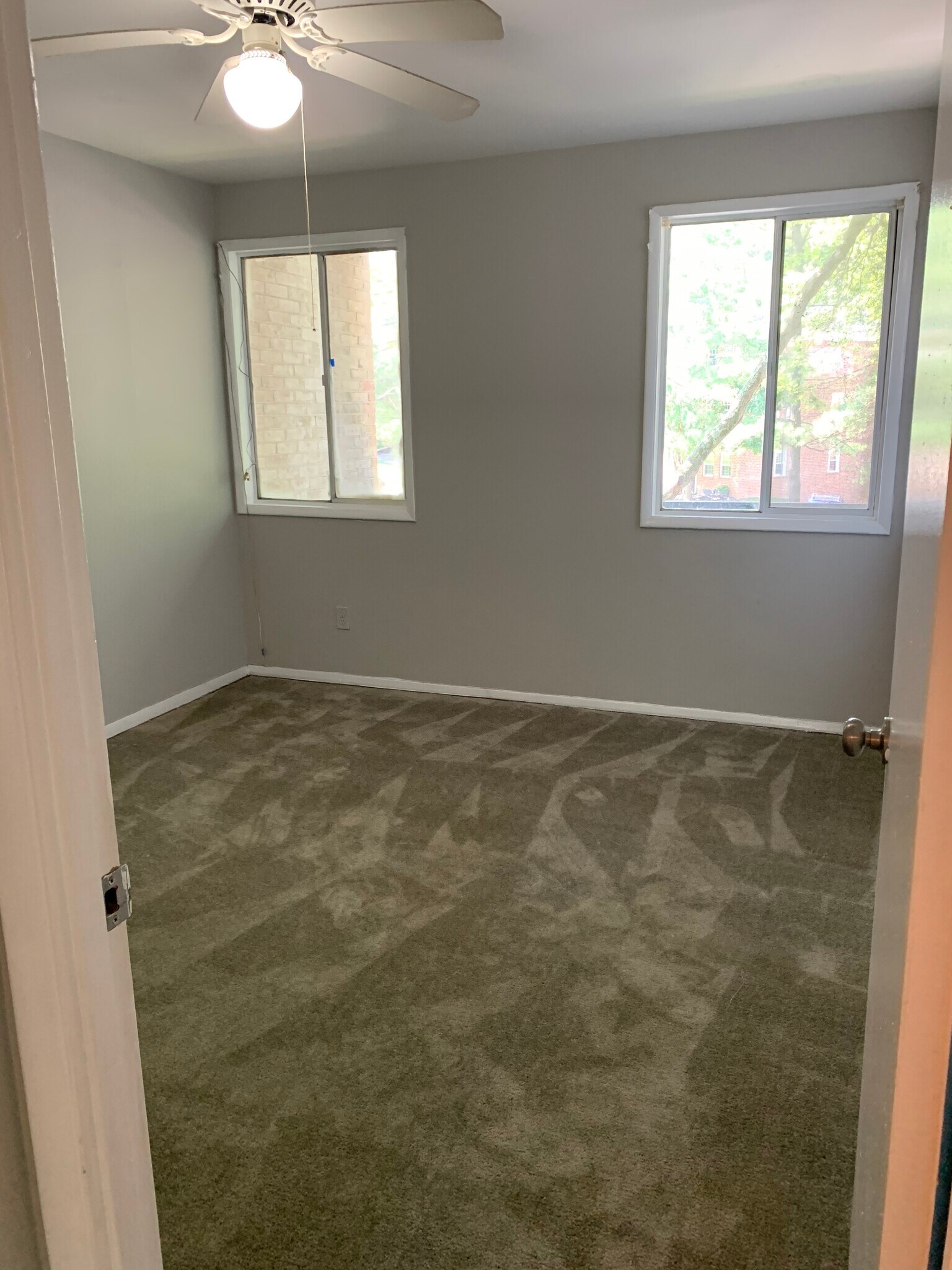 Building Photo - 7509 Spring Lake Dr