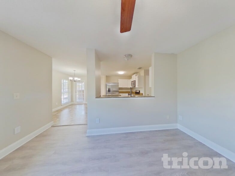 Building Photo - 10629 Satinwood Cir