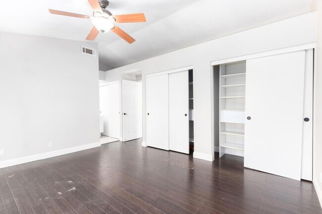 Building Photo - 36085 Provence Dr