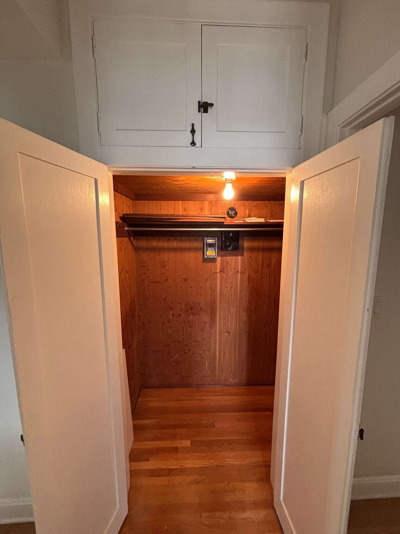 ample storage - 85 N Madison Ave