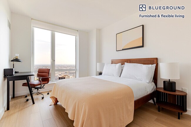 Building Photo - 1-15-15 57th Ave