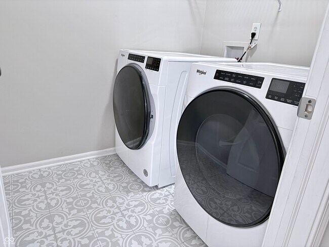 Building Photo - 12381 E 131st St