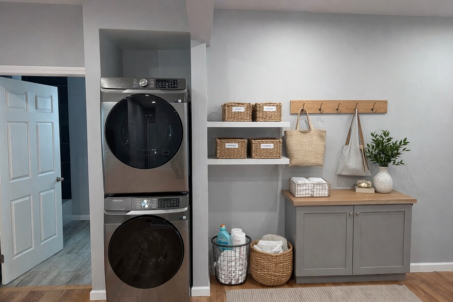 Building Photo - 48 Hastings St