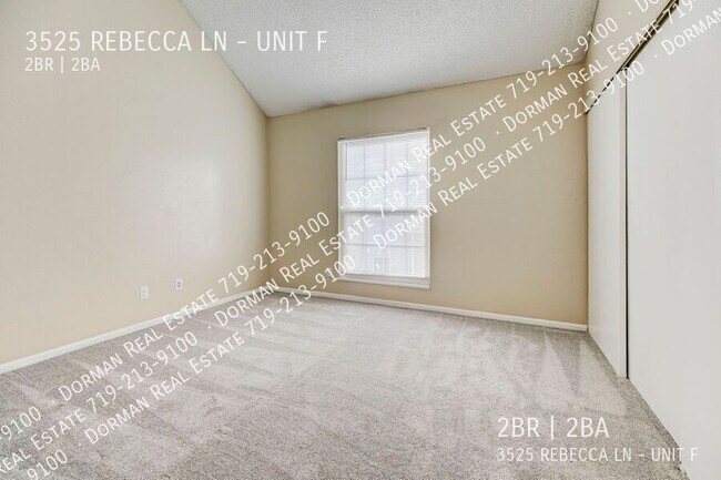 Building Photo - 3525 Rebecca Ln