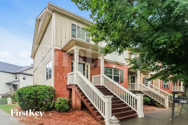 Building Photo - 850 Riverdance Dr