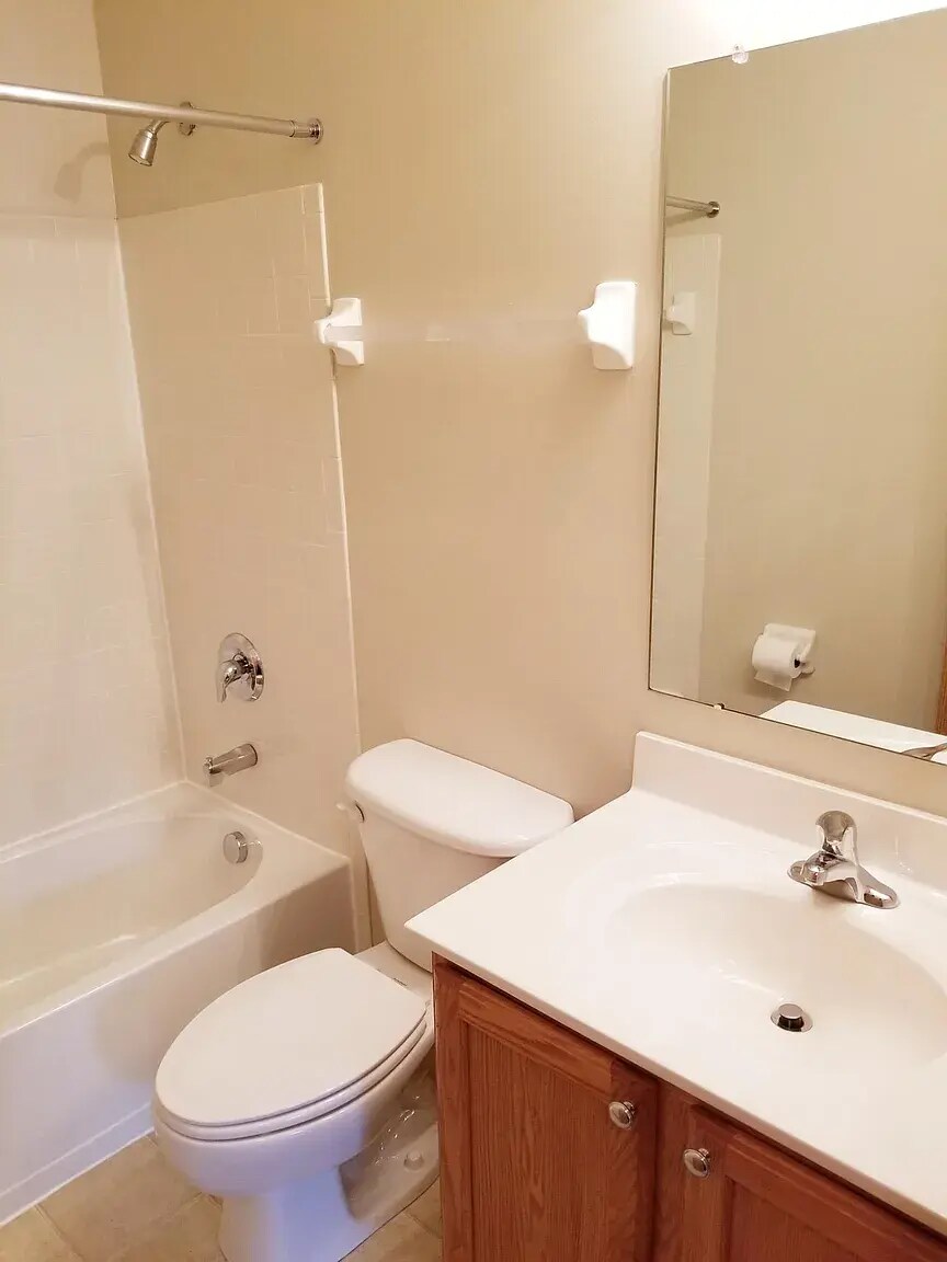 Building Photo - 5912 Treven Way