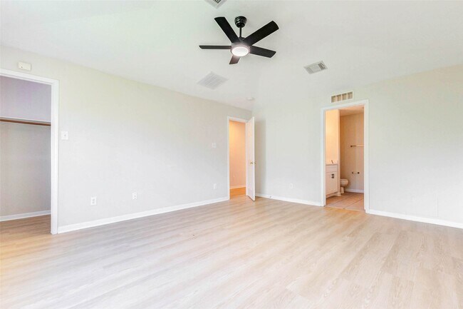 Building Photo - 5318 Cilantro Ln