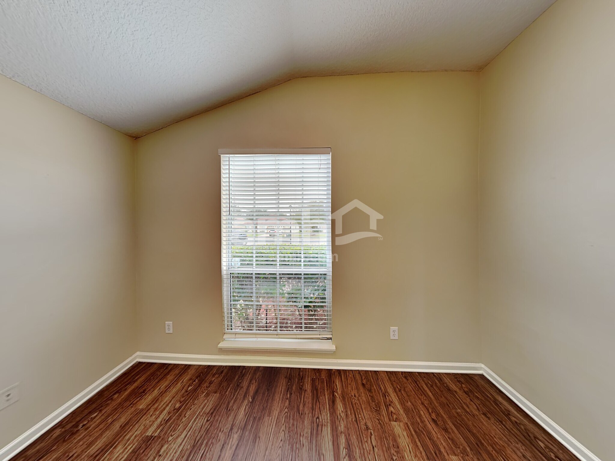 Building Photo - 14240 Sea Eagle Dr