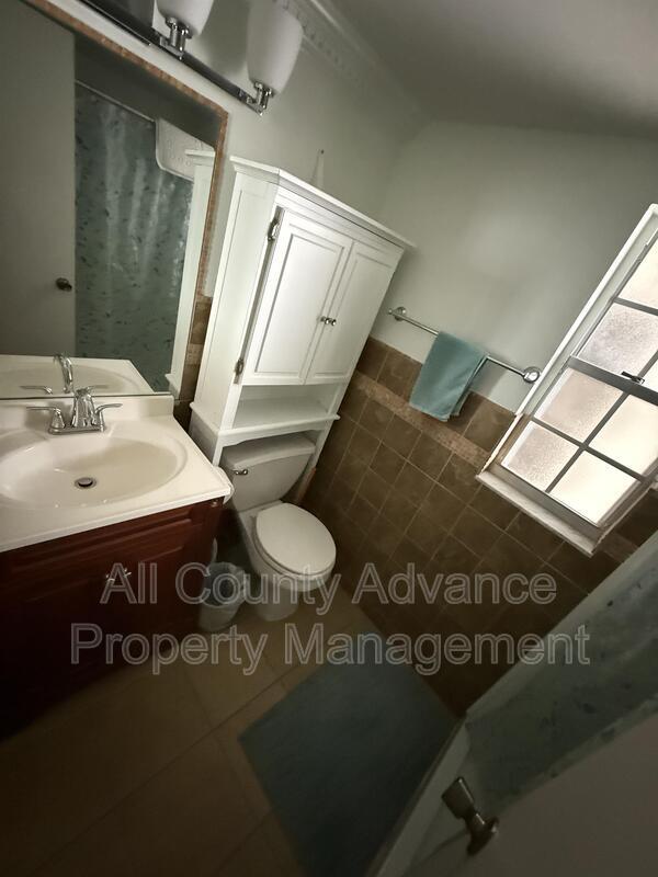 Building Photo - 230 N Bayshore Blvd
