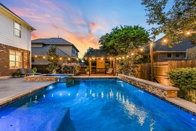 Building Photo - 2417 Turtle Mountain Bend