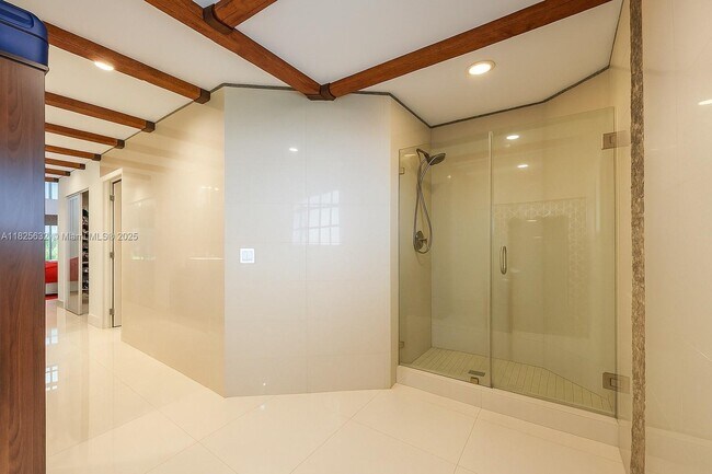 Building Photo - 9318 NW 50th Doral Cir S