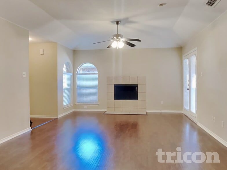 Building Photo - 700 Stribling Cir