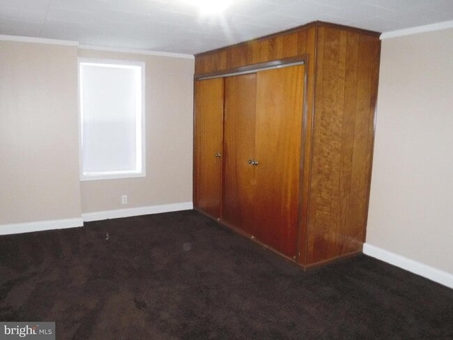 Building Photo - 540 George St