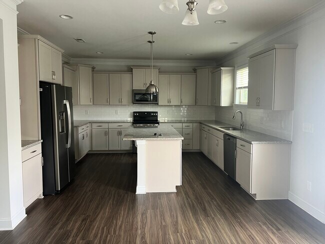 Building Photo - 464 Granite Creek Dr