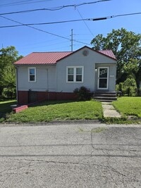 Building Photo - 204 S Robbins Ct