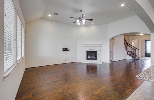 Building Photo - 26831 Marble Lakes Dr