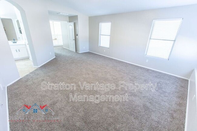 Building Photo - 16627 W McKinley St