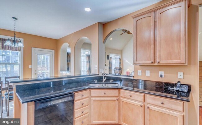 Building Photo - 109 Quail Ct