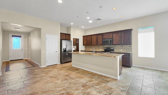 Building Photo - 55+ Amenity rich Pebble Creek community!