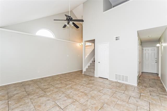 Building Photo - 8440 Cloverglen Ln