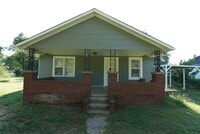 Building Photo - 405 S 60th W Ave