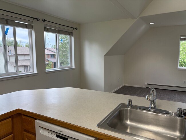 Building Photo - 2323 E 68th Ave