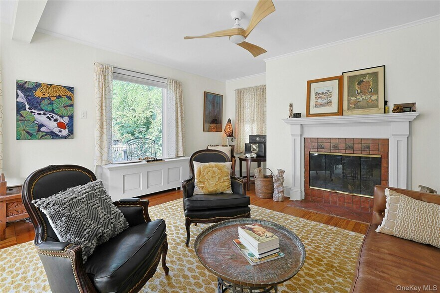 Building Photo - 351 Piermont Ave