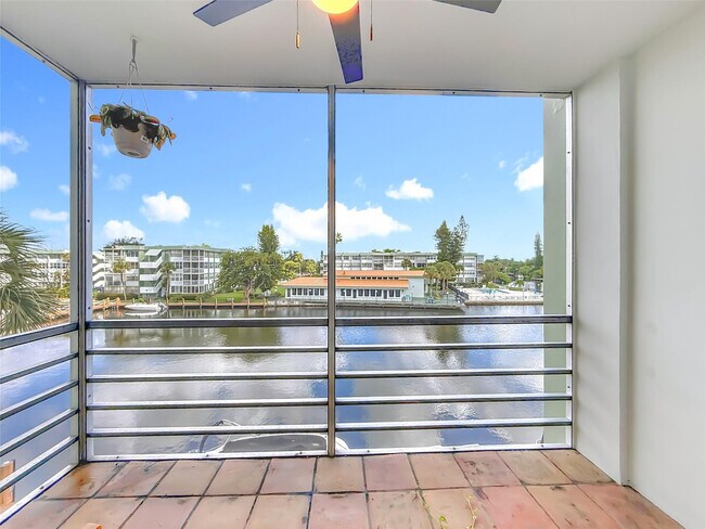 Building Photo - 2741 Taft St