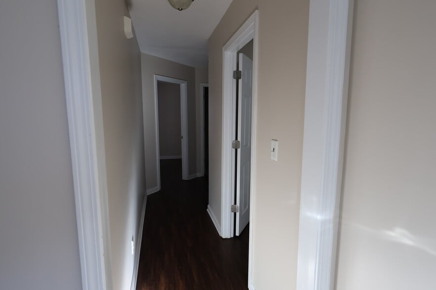 Hallway - 999 Culverson Ct