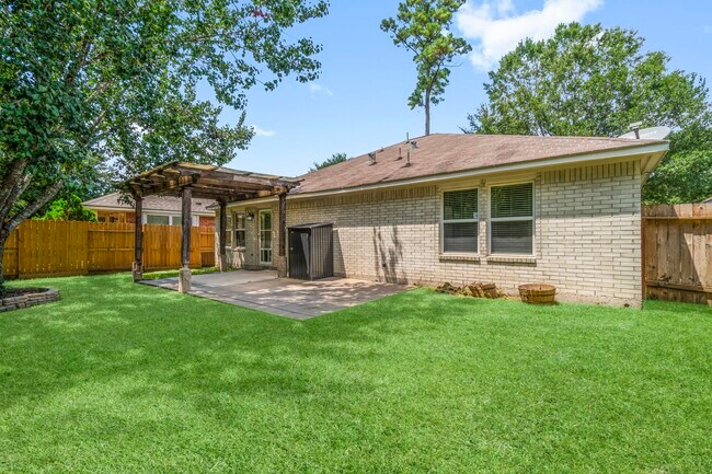 Building Photo - 155 Fairwind Trail Dr