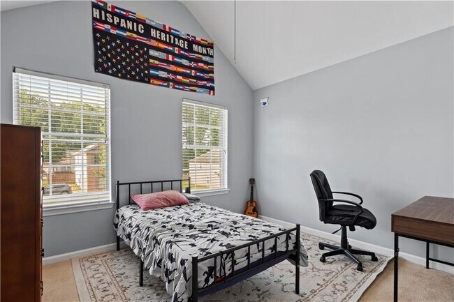 Building Photo - 154 Stephens Mill Dr