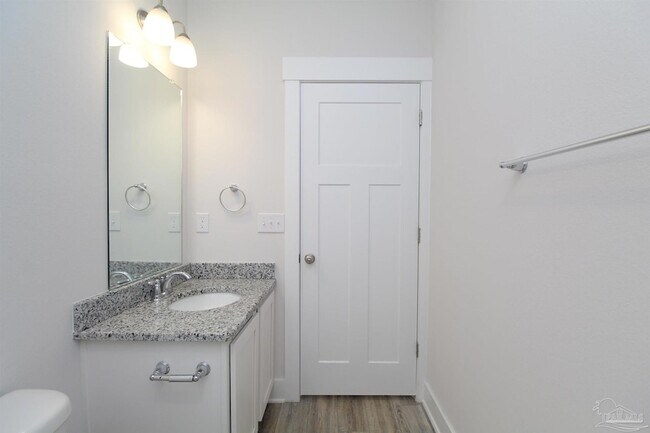 Building Photo - 10988 Coues Dr