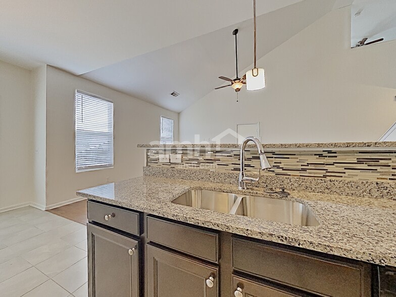 Building Photo - 1261 Riverbirch Way