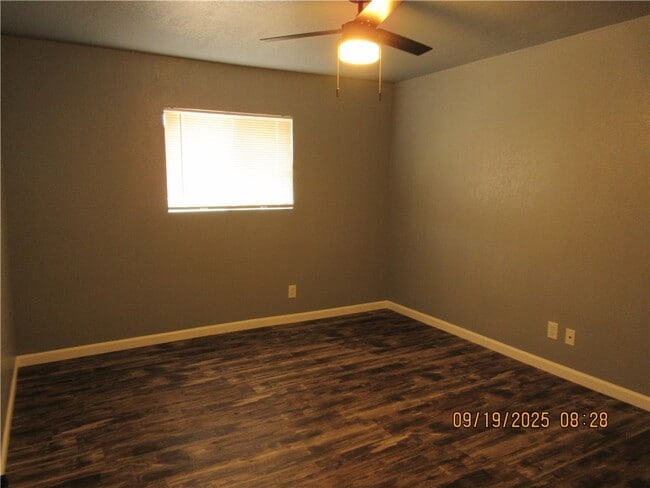 Building Photo - 1755 Gordon #1 Dr