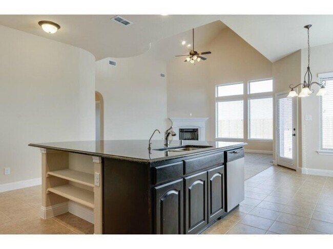 Building Photo - 829 Mist Flower Dr
