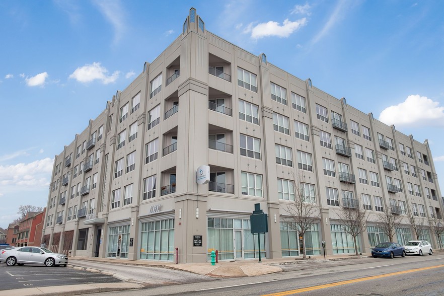 Maxwell Apartments - 530 E Ohio Street, Suite C Indianapolis IN 46204 ...