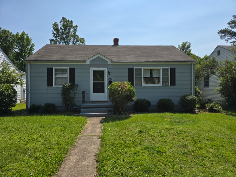 Building Photo - 6411 Stuart Ave