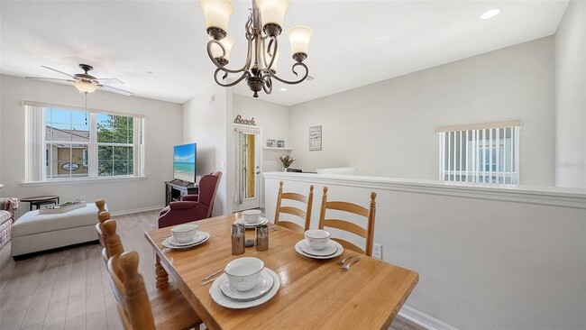 Building Photo - 7843 Moonstone Dr