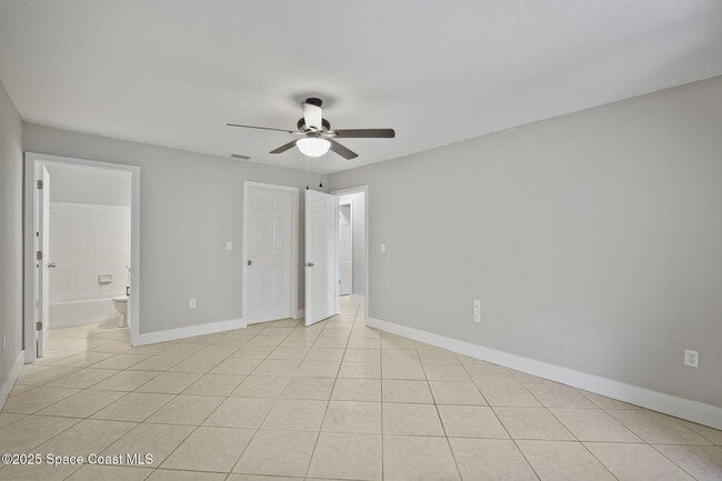 Building Photo - 201 Cocoa Isles Blvd