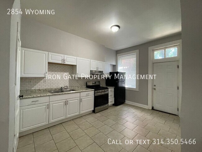 Building Photo - 2854 Wyoming-
