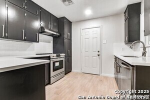 Building Photo - 212 Galvin Dr