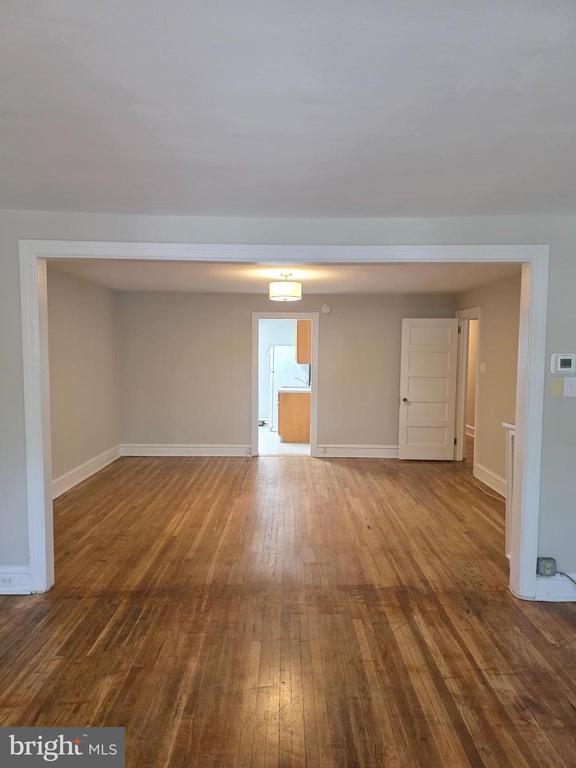 Building Photo - 107 N Narberth Ave