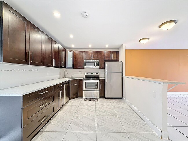 Building Photo - 2686 NW 60th Way