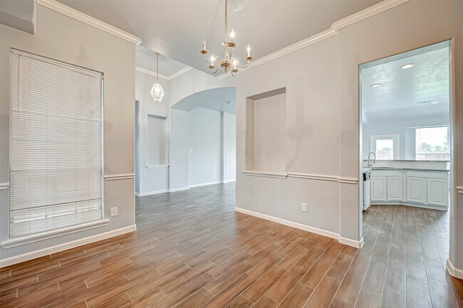 Building Photo - 3306 Stratford Pointe Dr