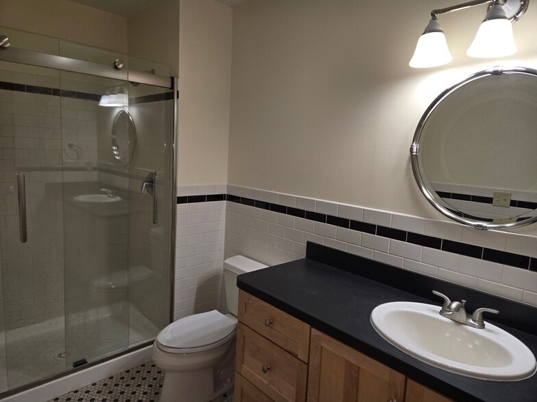 Bathroom for second bedroom. - 43 S Huron St