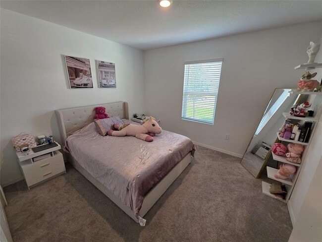 Building Photo - 559 Wayland Dr